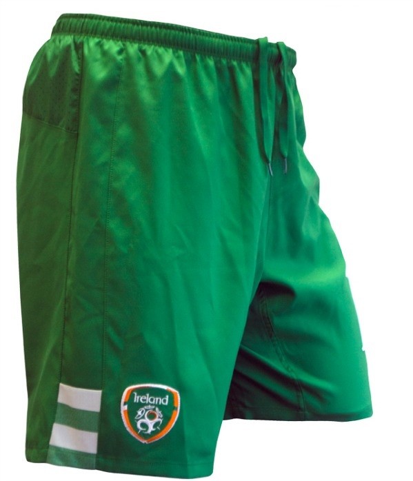 Детская форма Сборная  Северной Ирландии 2016/2017 (комплект: футболка + шорты + гетры)