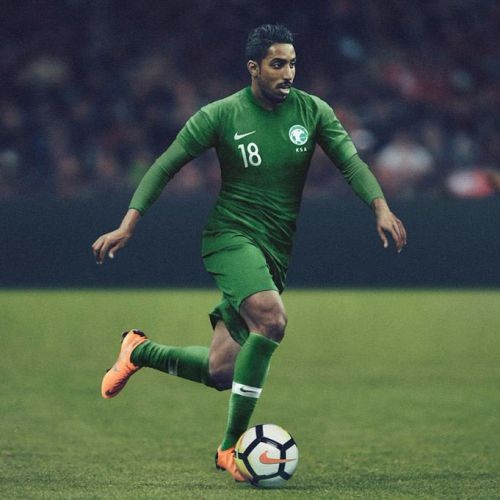 Футболка сборной    Саудоской Аравии по футболу  2018  Гостевая 