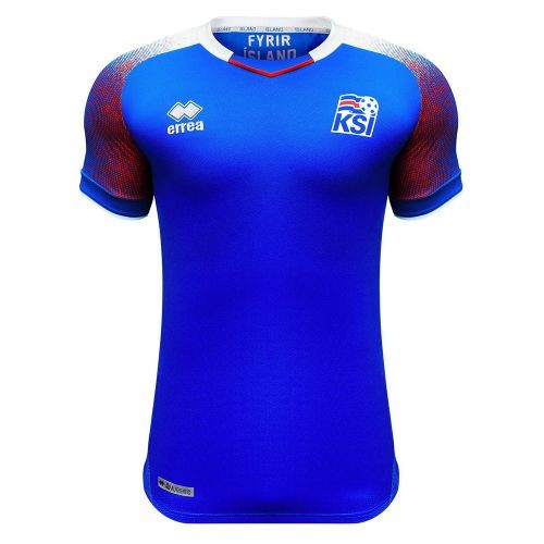 Форма сборной Исландии по футболу ЧМ-2018  Домашняя (комплект: футболка + шорты + гетры)  