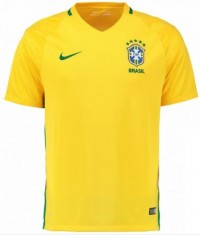 Форма игрока Сборной Бразилии Роберто Фирмино (Roberto Firmino Barbosa de Oliveira) 2016/2017 (комплект: футболка + шорты + гетры)