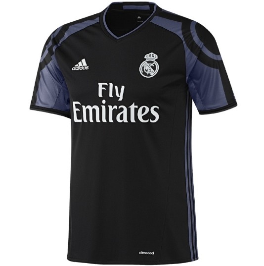 Форма игрока футбольного клуба Реал Мадрид Каземиро (Carlos Henrique Casemiro) 2016/2017 (комплект: футболка + шорты + гетры)