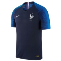 Форма сборной Франции  по футболу ЧМ-2018  Домашняя (комплект: футболка + шорты + гетры)