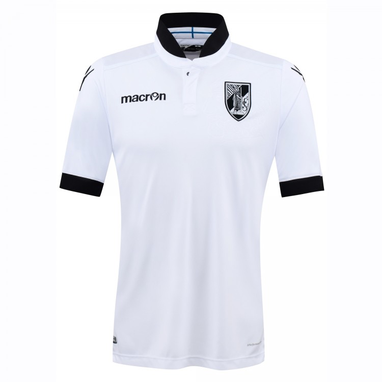 Форма футбольного клуба Витория Гимарайнш 2016/2017 (комплект: футболка + шорты + гетры)