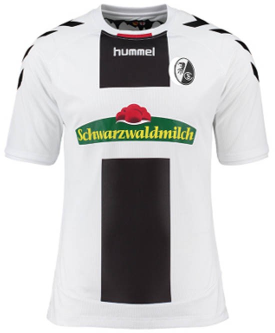 Детская форма футбольного клуба Фрайбург 2016/2017 (комплект: футболка + шорты + гетры)